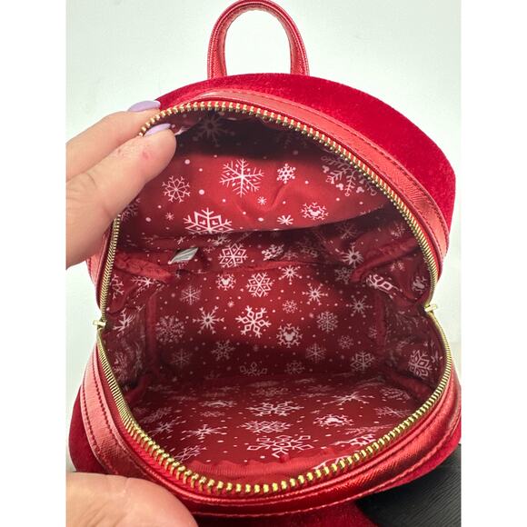 Loungefly Disney Parks Santa Mickey Mouse Mini Backpack 2019  display picture 3